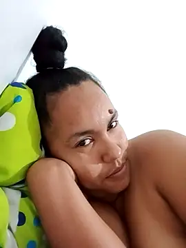 Snapshot of Viviana_h chatting on November 13, 2025, 1:59 am Viviana h online show from November 13, 2025, 1:59 am