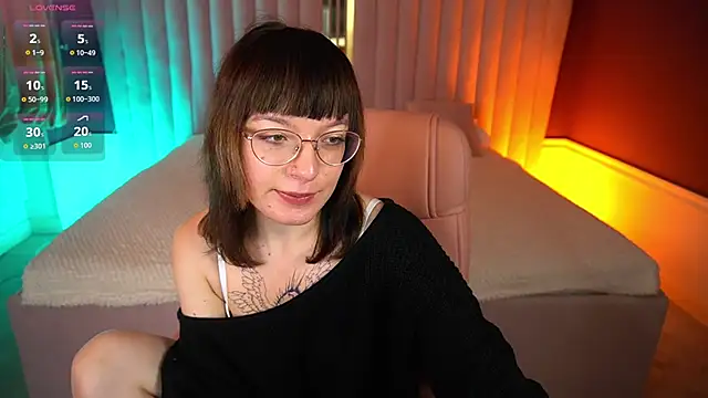 Pixie Peachh online show from October 16, 2025, 1:23 pm