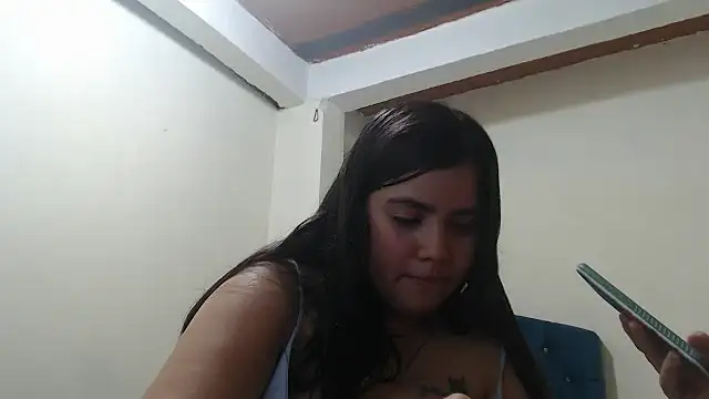  yess love  online show from November 29, 2025, 10:46 pm