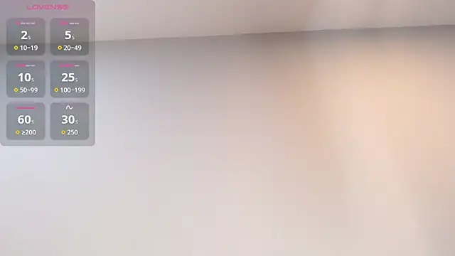 CharlotteCottin online show from November 5, 2025, 10:48 am