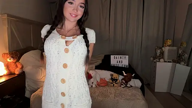 Snapshot of emmyfawn chatting on May 26, 2026, 6:20 am emmyfawn online show from May 26, 2026, 6:20 am