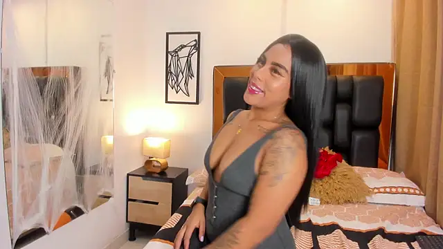 Snapshot of GiorgineTaylor chatting on November 6, 2025, 11:11 am GiorgineTaylor online show from November 6, 2025, 11:11 am