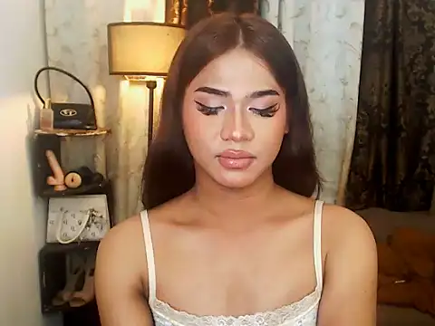 Snapshot of asianlatina69 chatting on September 12, 2025, 10:59 am asianlatina69 online show from September 12, 2025, 10:59 am