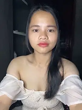 Hana-44 online show from December 17, 2025, 6:58 pm