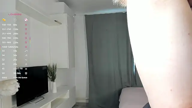 Snapshot of MarenRawicki chatting on November 4, 2025, 9:41 am MarenRawicki online show from November 4, 2025, 9:41 am