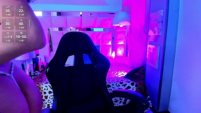 Aria Joness  online show from March 21, 2026, 9:07 pm