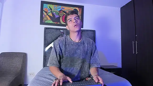 wyatt 3 online show from November 10, 2025, 12:15 pm