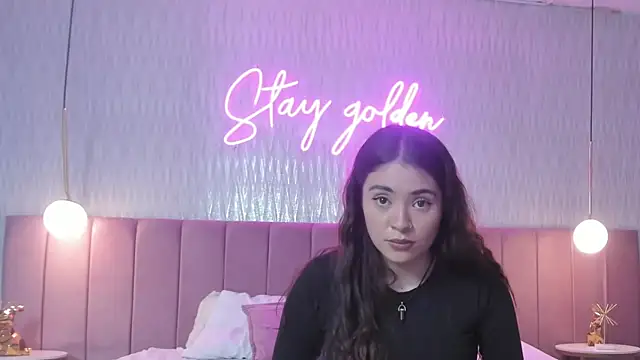 HANNA BASTIAN VC online show from November 24, 2025, 11:43 am