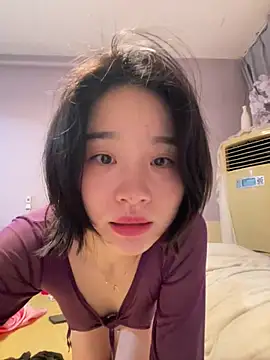 Y2Luvk online show from February 24, 2026, 11:03 pm