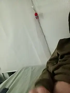 Snapshot of DannySastre91 chatting on January 5, 2026, 5:27 pm DannySastre91 online show from January 5, 2026, 5:27 pm