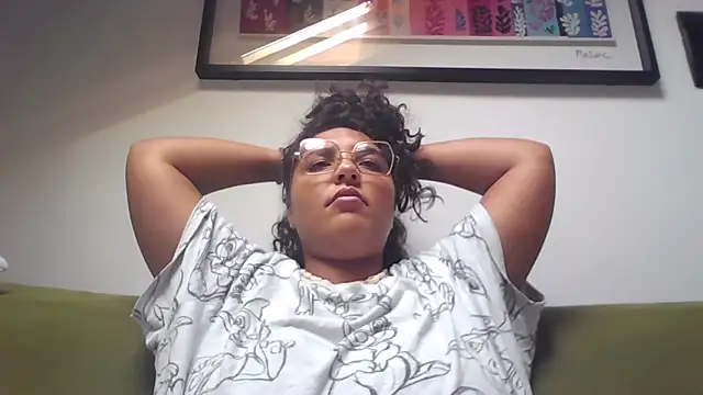 LadySophia03 online show from September 13, 2025, 8:25 am