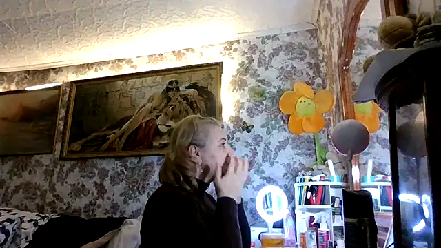 LustyyX online show from December 18, 2025, 6:08 am