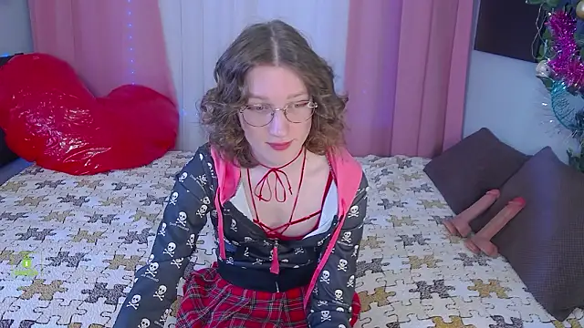 Snapshot of Masuzy chatting on February 13, 2026, 11:28 am Masuzy online show from February 13, 2026, 11:28 am