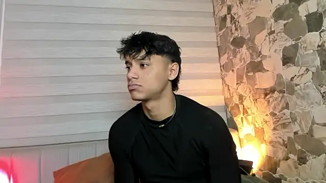 Snapshot of ZYZZ1312 chatting on February 21, 2026, 1:50 am ZYZZ1312 online show from February 21, 2026, 1:50 am