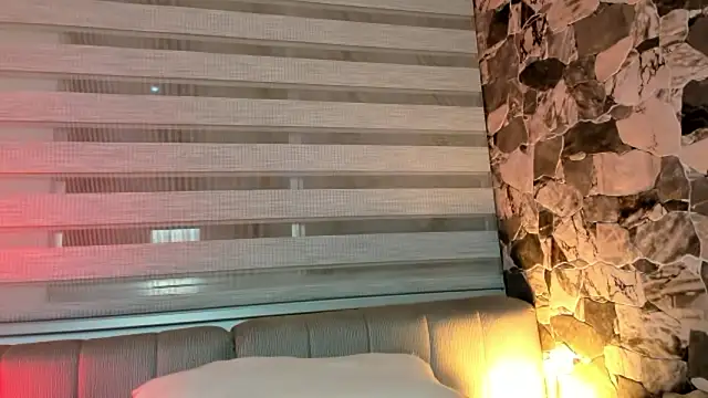 Snapshot of ZYZZ1312 chatting on February 26, 2026, 5:17 am ZYZZ1312 online show from February 26, 2026, 5:17 am