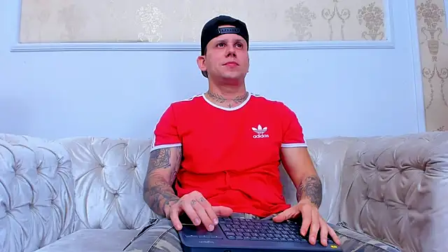 Scott Clark online show from November 12, 2025, 11:32 am