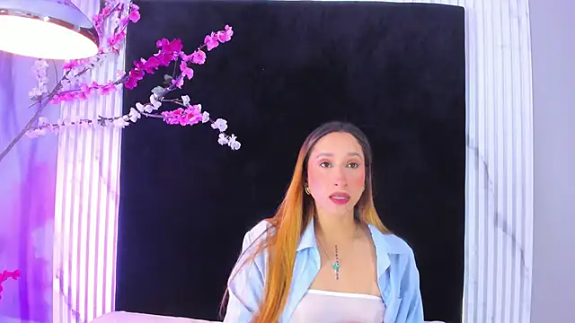 Snapshot of MONIK_FOX_CR chatting on November 29, 2025, 7:39 pm MONIK FOX CR online show from November 29, 2025, 7:39 pm