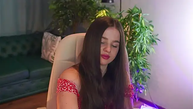 Olivia Farrell online show from April 29, 2026, 5:30 pm