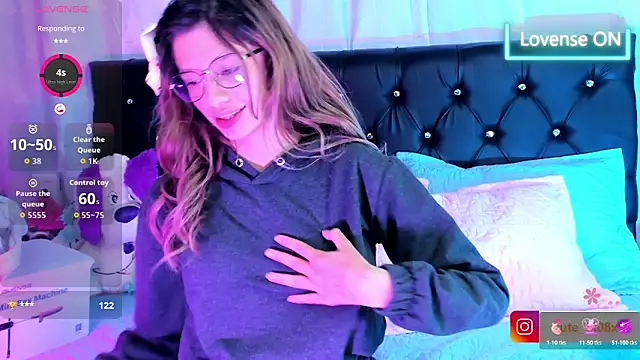 Sofiia cute  online show from February 18, 2026, 2:29 am