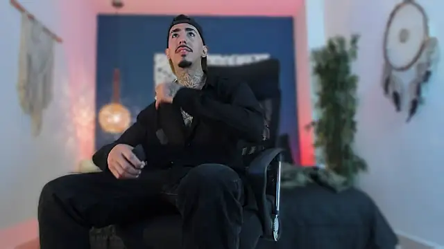 Donovan Desmond online show from February 8, 2026, 2:59 am