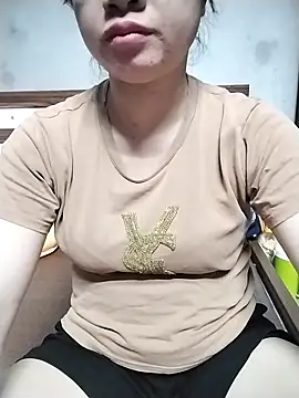 Snapshot of Mie_rose chatting on April 17, 2026, 1:25 pm Mie rose online show from April 17, 2026, 1:25 pm
