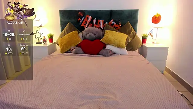 mishapallmer online show from October 28, 2025, 8:18 am