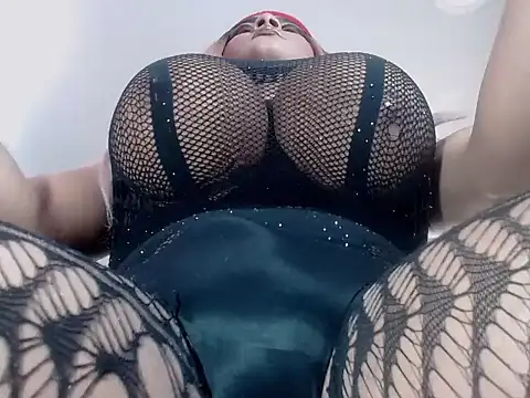 anthonella zam online show from November 21, 2025, 3:11 pm