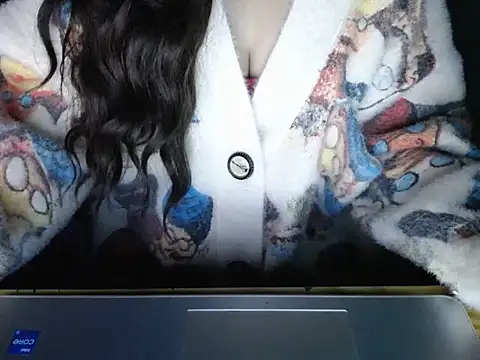 ahoa Tk online show from December 5, 2025, 4:14 pm