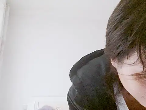 huihui520-- online show from October 8, 2025, 8:34 am