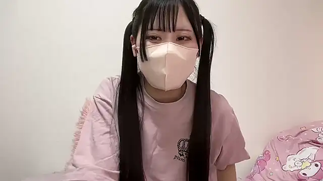 noa uxu online show from November 27, 2025, 1:07 am