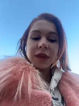 RosieSecret online show from November 28, 2025, 8:06 am