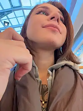 Snapshot of RosieSecret chatting on February 7, 2026, 8:07 am RosieSecret online show from February 7, 2026, 8:07 am