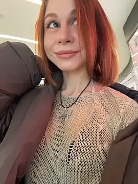 Snapshot of RosieSecret chatting on March 3, 2026, 10:10 am RosieSecret online show from March 3, 2026, 10:10 am