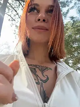 Snapshot of RosieSecret chatting on March 30, 2026, 8:26 am RosieSecret online show from March 30, 2026, 8:26 am