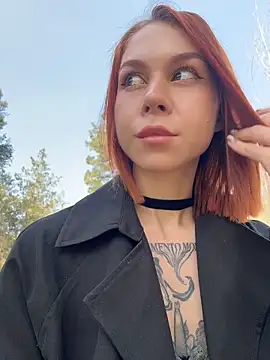 Snapshot of RosieSecret chatting on April 6, 2026, 8:04 am RosieSecret online show from April 6, 2026, 8:04 am