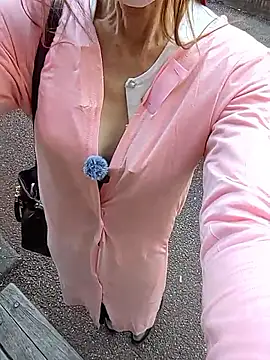 Snapshot of pink-mai chatting on March 15, 2026, 12:38 am pink-mai online show from March 15, 2026, 12:38 am