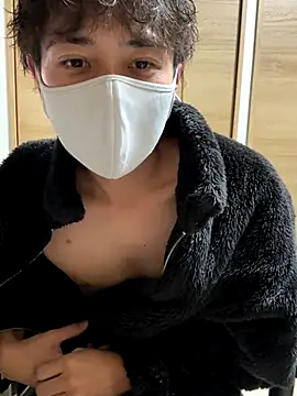 jiji9253 online show from November 25, 2025, 12:38 pm