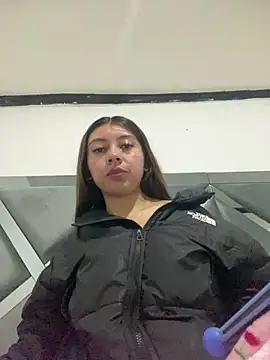 Sara-cooper2 online show from February 18, 2026, 2:40 am