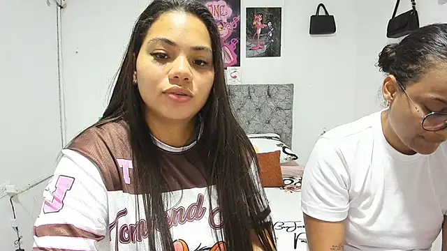 nay and aleja1 online show from June 25, 2026, 7:07 pm