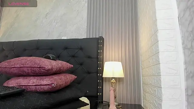 Snapshot of alicy__torres chatting on May 11, 2026, 4:04 pm alicy torres online show from May 11, 2026, 4:04 pm