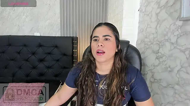 Snapshot of alicy__torres chatting on May 26, 2026, 12:23 pm alicy torres online show from May 26, 2026, 12:23 pm