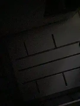 AlphaMasterXxx online show from November 2, 2025, 10:28 am