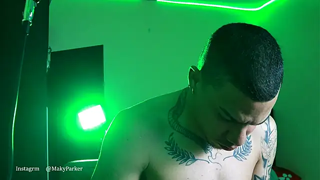 AlphaMasterXxx online show from November 24, 2025, 3:56 pm