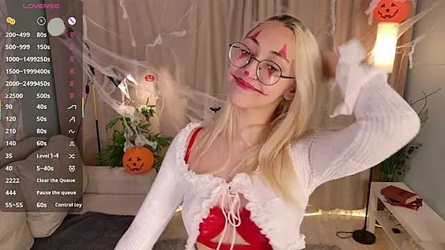 Snapshot of Marry_sharp chatting on October 31, 2025, 9:05 pm Marry sharp online show from October 31, 2025, 9:05 pm