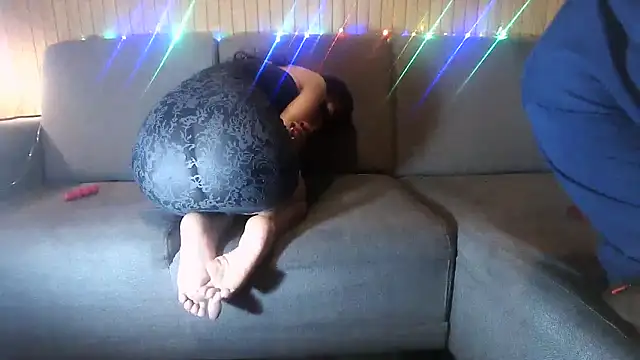 TheBunnyAndTheMaster online show from October 22, 2025, 12:22 am