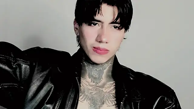 Snapshot of Alex_bdsmz chatting on November 10, 2025, 11:26 pm Alex bdsmz online show from November 10, 2025, 11:26 pm