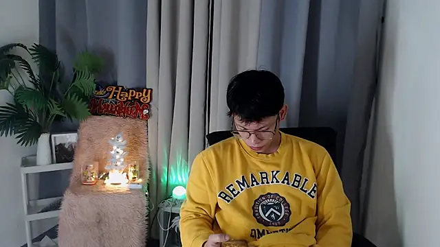 Snapshot of pinkcock_froi2305 chatting on October 29, 2025, 1:41 am pinkcock froi2305 online show from October 29, 2025, 1:41 am