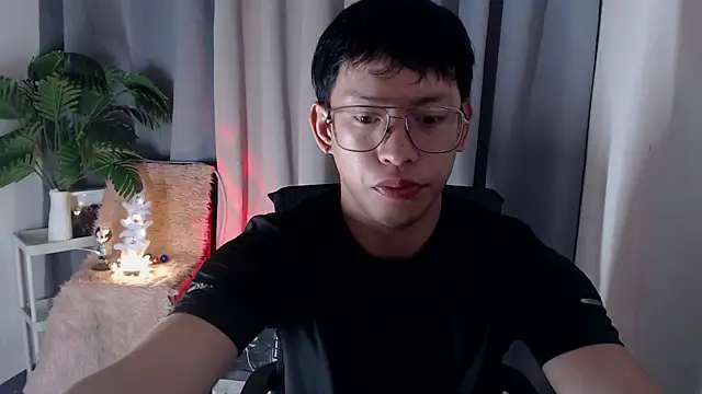 Snapshot of pinkcock_froi2305 chatting on November 4, 2025, 1:59 am pinkcock froi2305 online show from November 4, 2025, 1:59 am