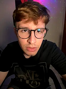 ricdicxs online show from October 29, 2025, 3:42 am