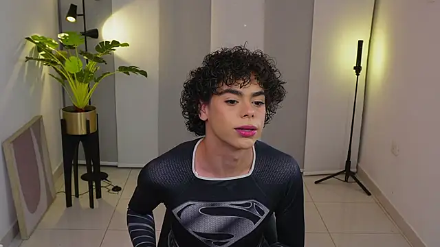 Timmyshy  online show from November 7, 2025, 12:43 am